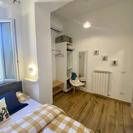 Menasihome Řím
